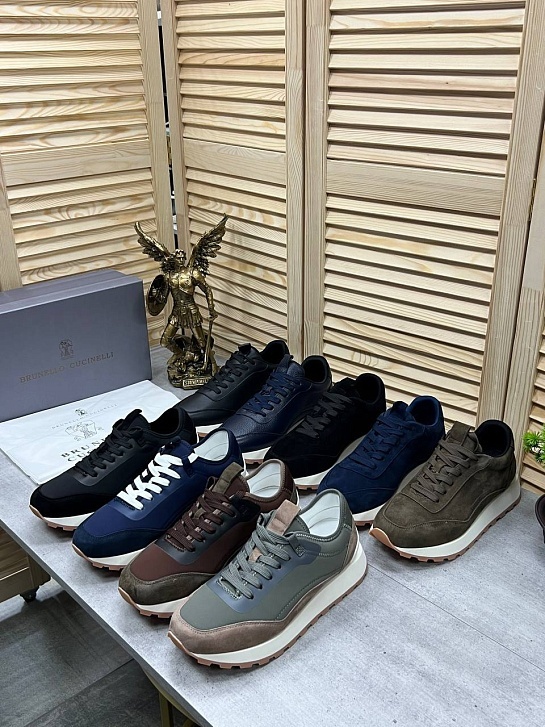 Замшевые кроссовки Brunello Cucinelli цвета хаки