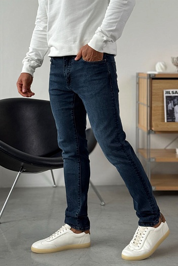 Мужские тёмно-синие джинсы Dolce & Gabbana logo-plaque   