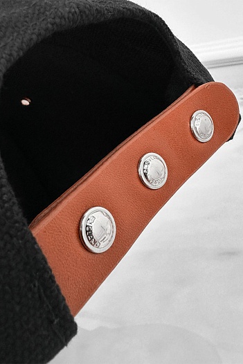 Бейсболка чёрного цвета Burberry horseferry-motif   