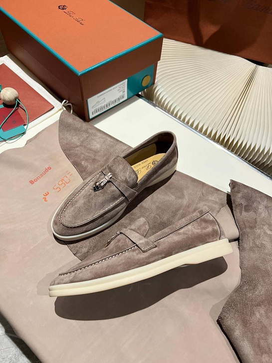 Женские замшевые лоферы Loro Piana Summer Charms Walk premium