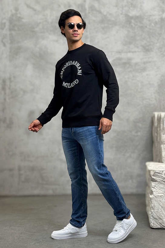 Чёрный свитшот Emporio Armani logo embroidery
