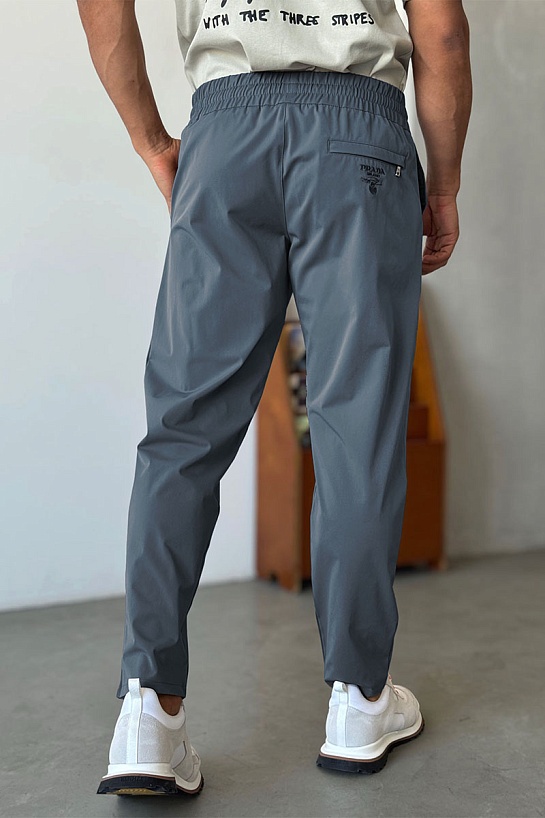 Мужские штаны Prada серого цвета