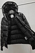 Женская брендовая куртка Moncler чёрного цвета