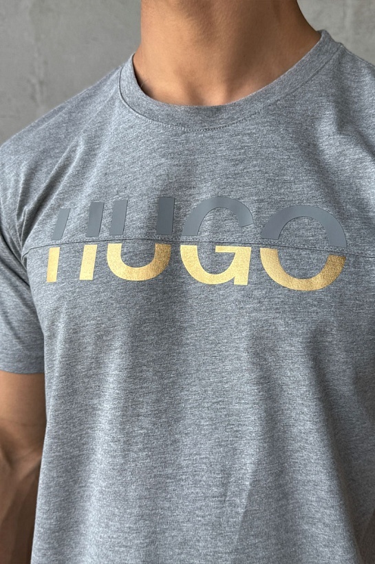 Мужская серая футболка Hugo Boss