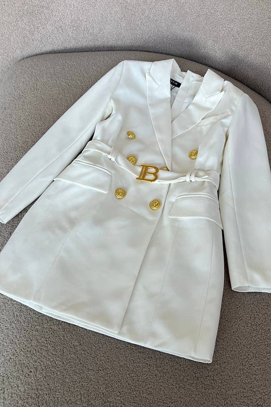Женское платье-пиджак Balmain белого цвета