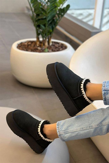 Женские зимние слиперы с мехом UGG Tasman