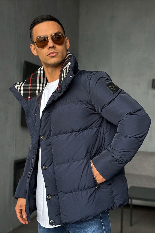 Мужская тёмно-синяя куртка Burberry London England