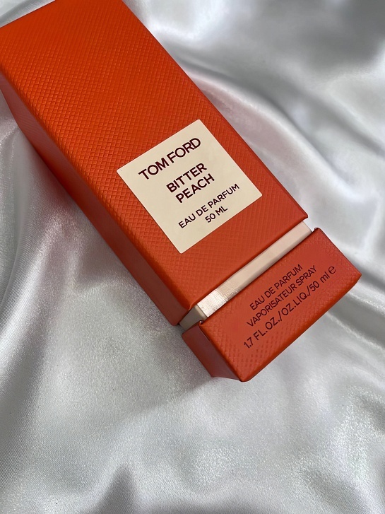 Парфюмерная вода Tom Ford Bitter Peach (50 мл)