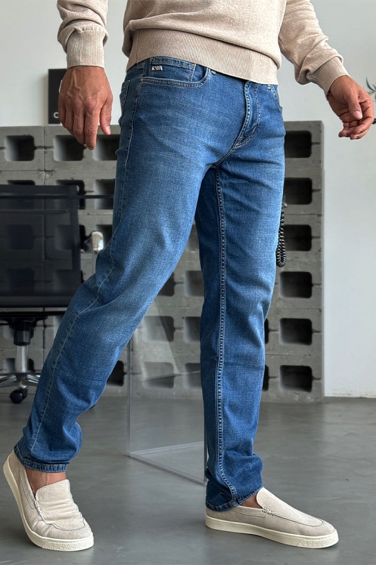 Мужские синие джинсы Emporio Armani regular fit