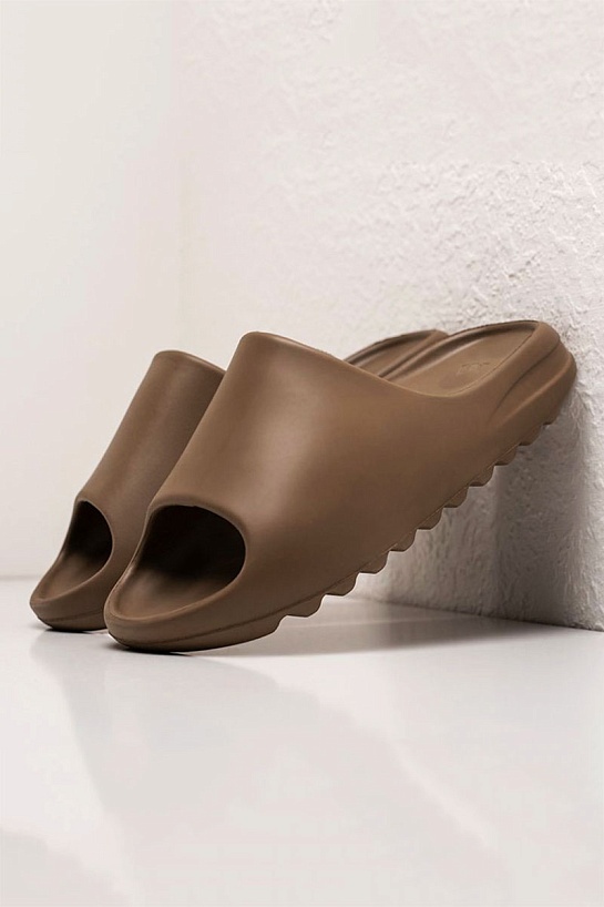 Шлёпанцы Adidas Yeezy Slide - Brown
