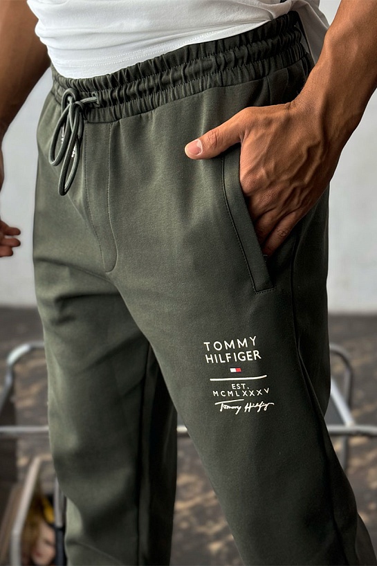 Спортивные штаны зелёного цвета Tommy Hilfiger