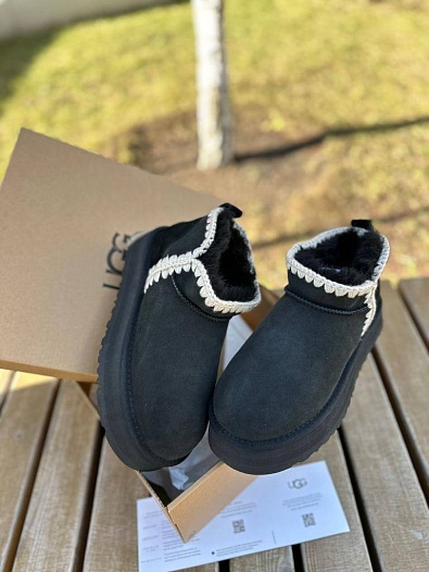 Женские замшевые ботники с мехом UGG Mass Platform - Black