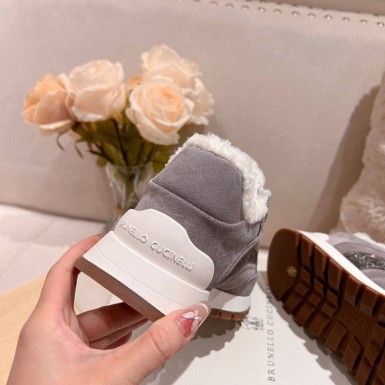 Женские замшевые кроссовки с мехом Brunello Cucinelli Premium