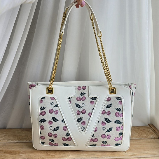 Кожаная сумка Valentino 36x26 см