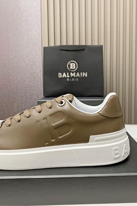 Кожаные кроссовки Balmain бежевого цвета