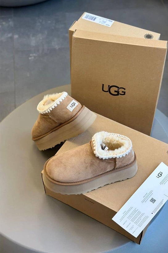 Женские зимние слиперы с мехом UGG Tasman