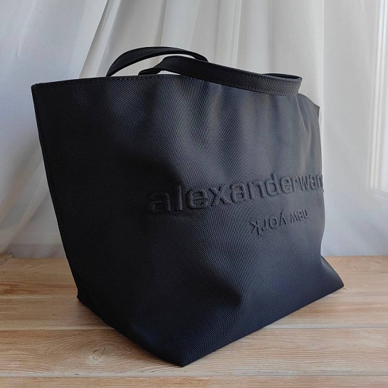 Женская нейлоновая сумка-тоут Alexander Wang Punch 53x30 см