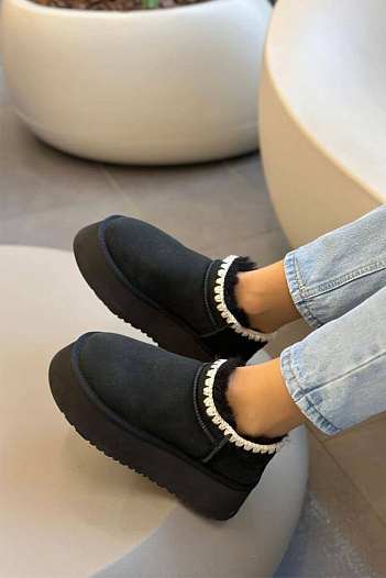 Женские зимние слиперы с мехом UGG Tasman