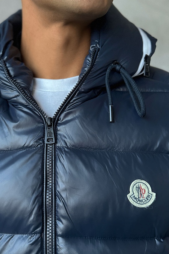 Мужской синий жилет Moncler Cardamine logo-patch