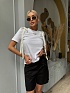 Белая женская футболка Prada
