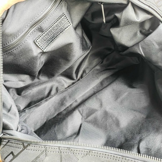 Текстильная дорожная сумка Burberry 50x28 см