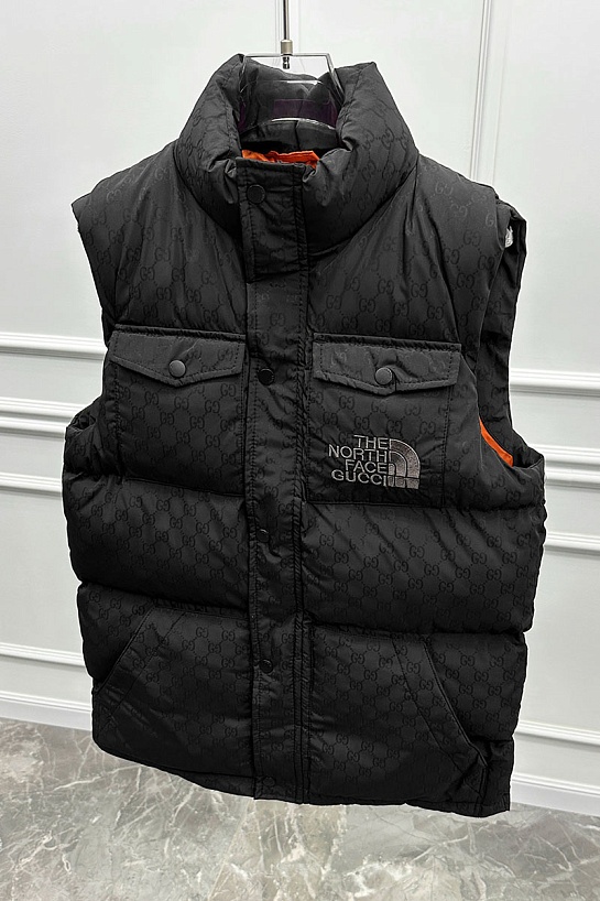 Чёрный жилет Gucci x The North Face Collaboration logo-embroidered