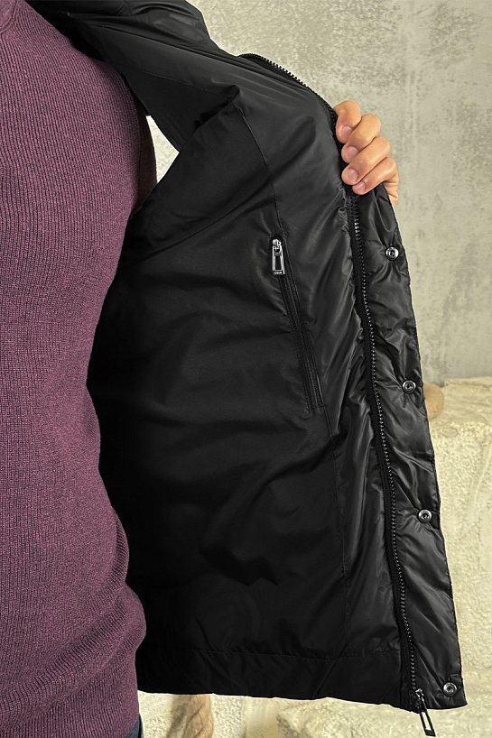 Чёрный жилет Hugo Boss 