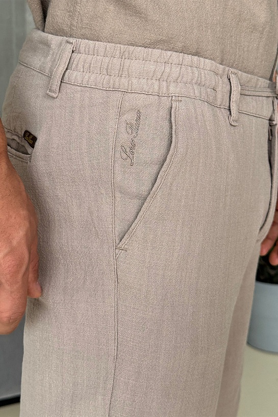 Мужской костюм Loro Piana бежевого цвета