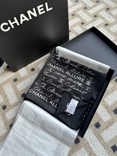 Платок Chanel Allure premium 87x87 см   