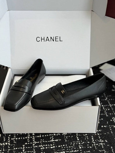 Женские кожаные лоферы Chanel premium   