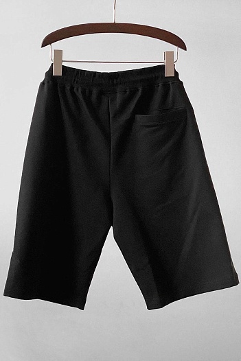 Мужские чёрные шорты Hugo Boss   