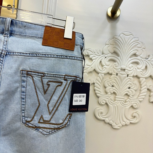 Джинсы синего цвета Louis Vuitton Premium   