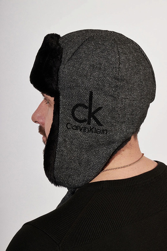 Шапка-ушанка Calvin Klein серого цвета