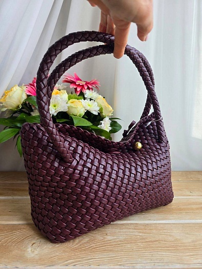 Кожаная сумка Bottega Veneta intrecciato 30x14 см   