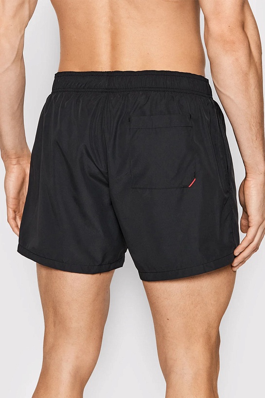 Мужские чёрные шорты Hugo Boss