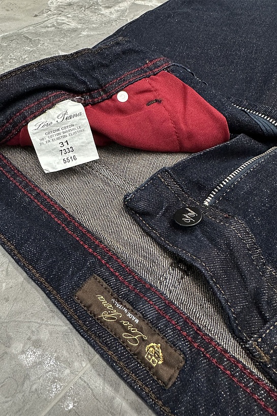 Джинсы тёмно-синего цвета Loro Piana regular fit