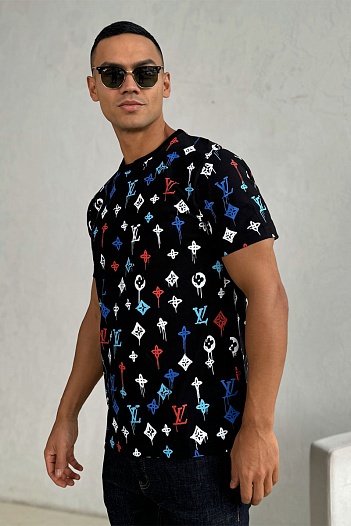Мужская чёрная футболка Louis Vuitton Monogram All-over   