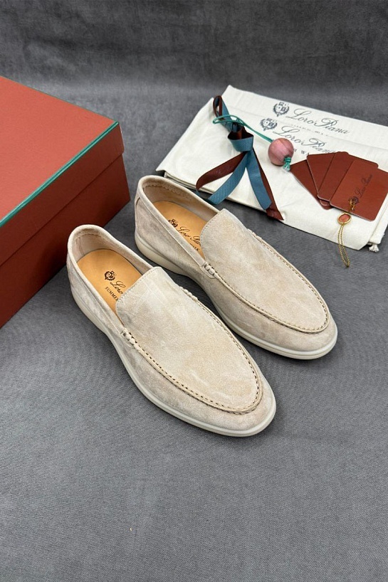 Мужские замшевые лоферы Loro Piana