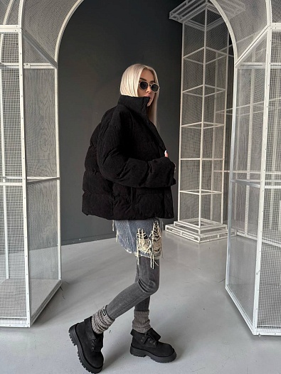 Женская чёрная вельветовая куртка MIU MIU   