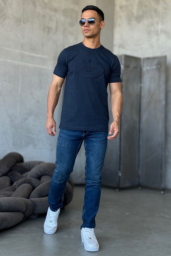 Футболка тёмно-синего цвета Prada logo-embroidered