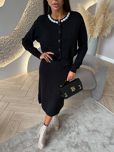 Женский трикотажный костюм чёрного цвета   