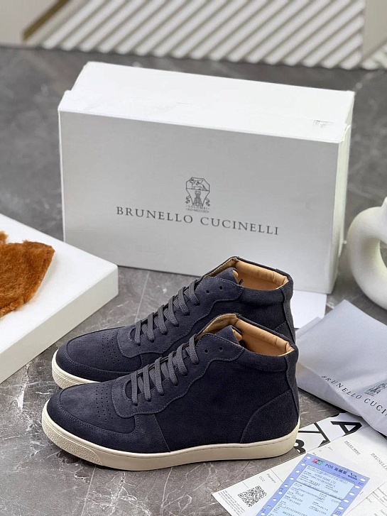 Замшевые кроссовки с меховой стелькой Brunello Cucinelli