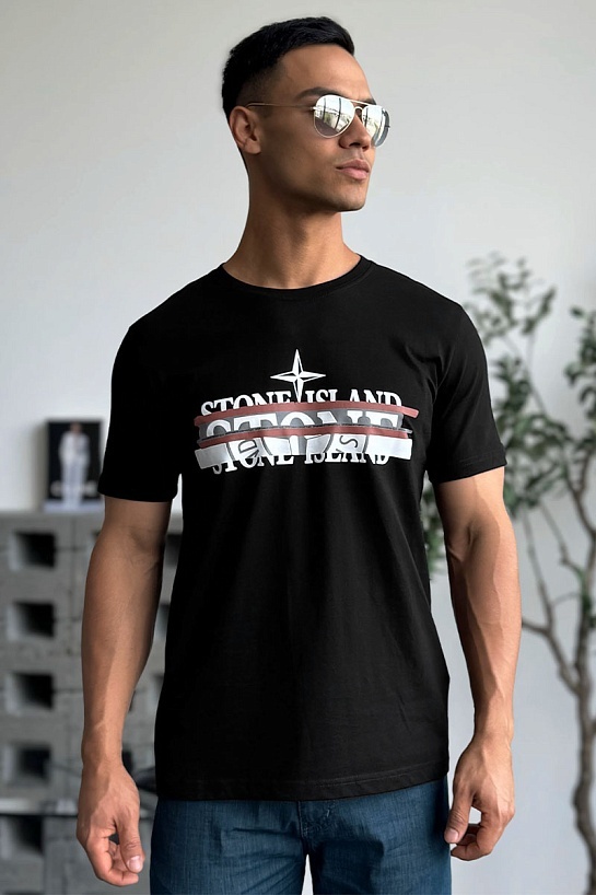 Мужская футболка чёрного цвета Stone Island
