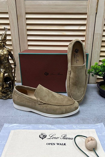 Мужские замшевые лоферы Loro Piana   