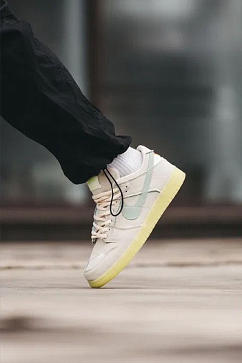 Кроссовки Nike SB Dunk Low "Mummy"   