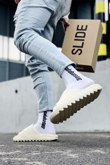 Шлепанцы Adidas Yeezy Slide - Bone   