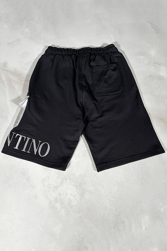 Чёрные шорты Valentino Bermuda