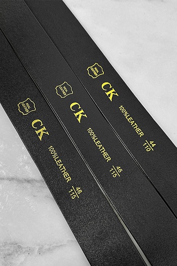 Мужской кожаный ремень Calvin Klein чёрного цвета   