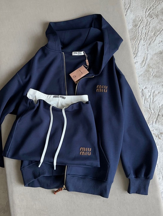 Женский костюм тройка MIU MIU синего цвета