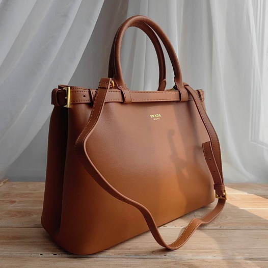 Женская кожаная сумка Prada Buckle 35x25 см (2 расцветки)   